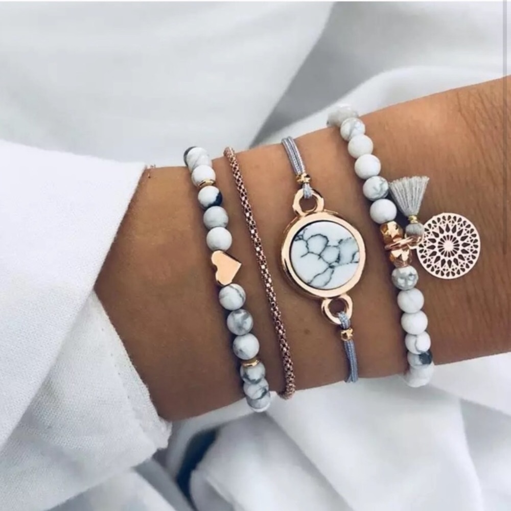 🌸4 Piece White Marbled Bracelet